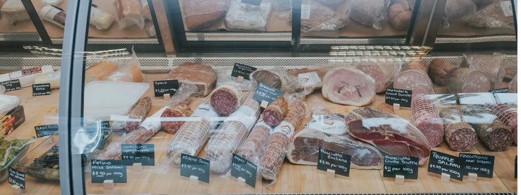 Deli & Shop