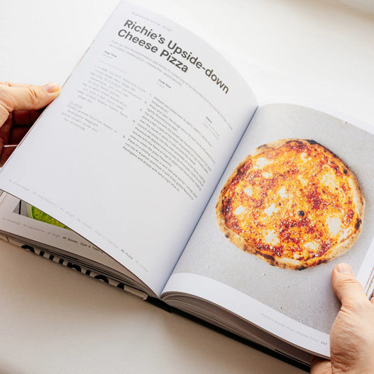 Pizza Volume 01: A guide to your pizza-making journey and other outdoor recipes