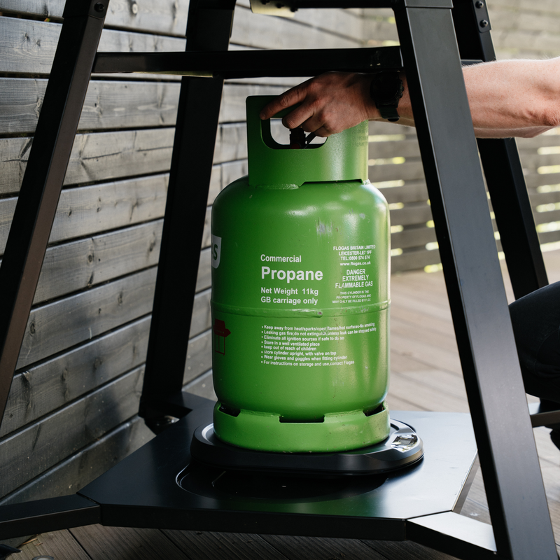 Load image into Gallery viewer, Gozney Fuel Gauge under a Dome oven stand
