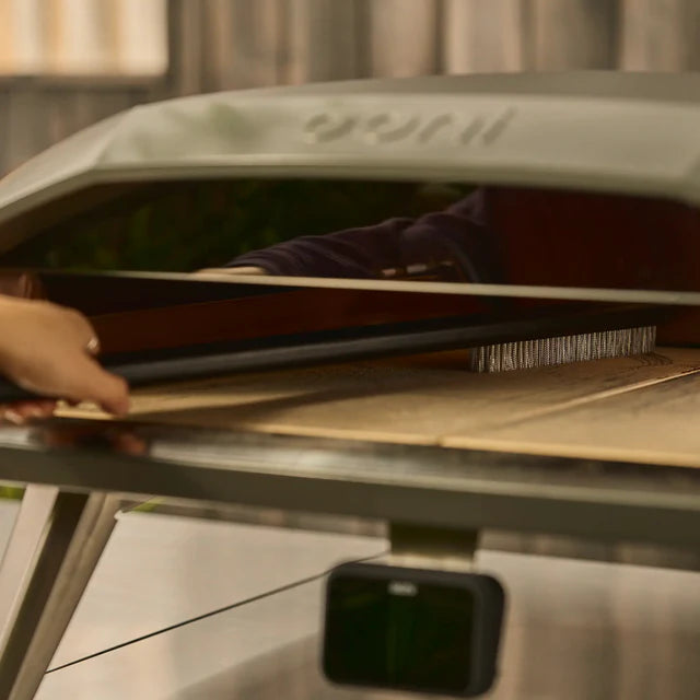 Load image into Gallery viewer, Ooni Pizza Oven Brush
