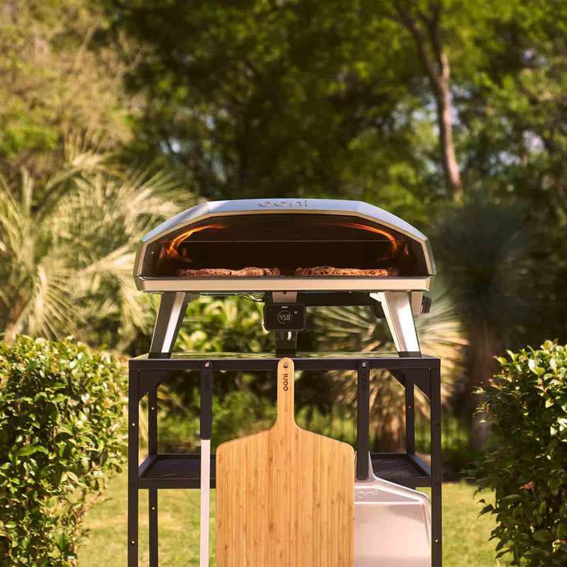Load image into Gallery viewer, Ooni Koda 2 Max — 24″ Gas-Powered Outdoor Pizza Oven
