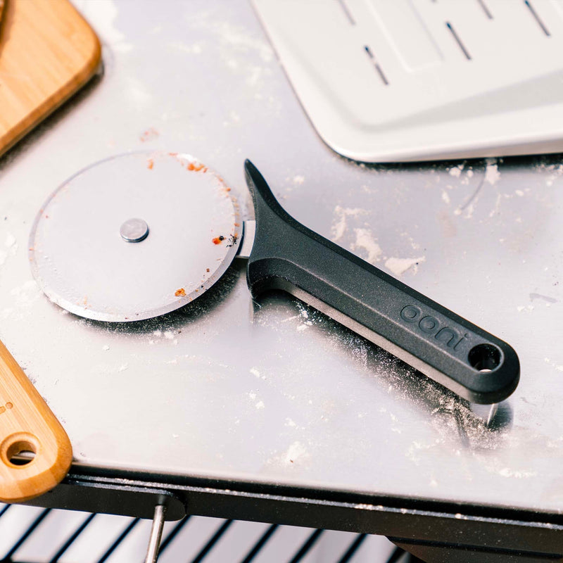 Load image into Gallery viewer, Ooni Professional Pizza Cutter Wheel - Ø11.3cm - Pizzatanz
